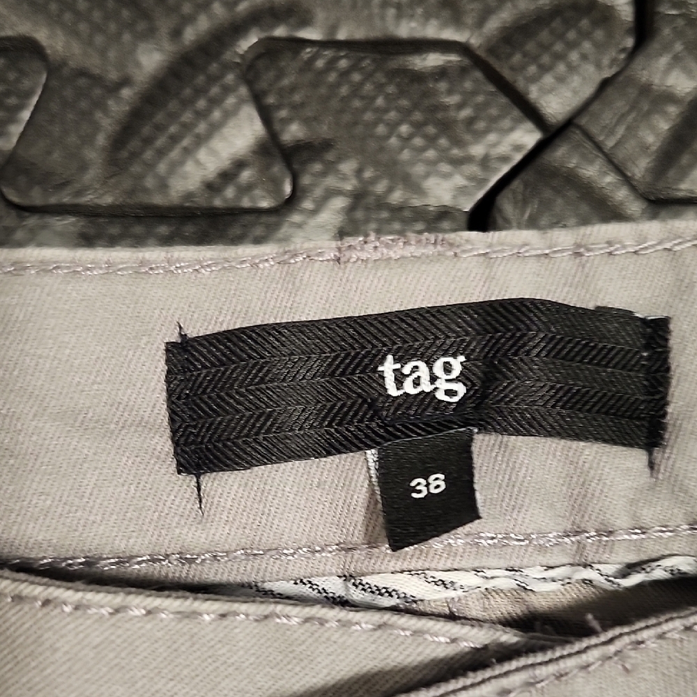 ⭐ Tag Light Gray Jean Shorts for Men Size 38 - Picture 2 of 6